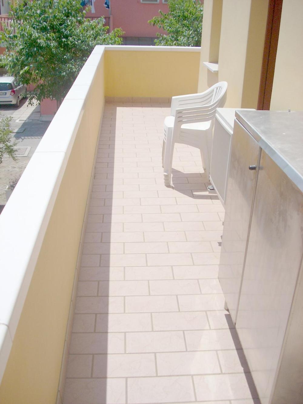 Condominio Simma Giallo E Azzurro Bibione