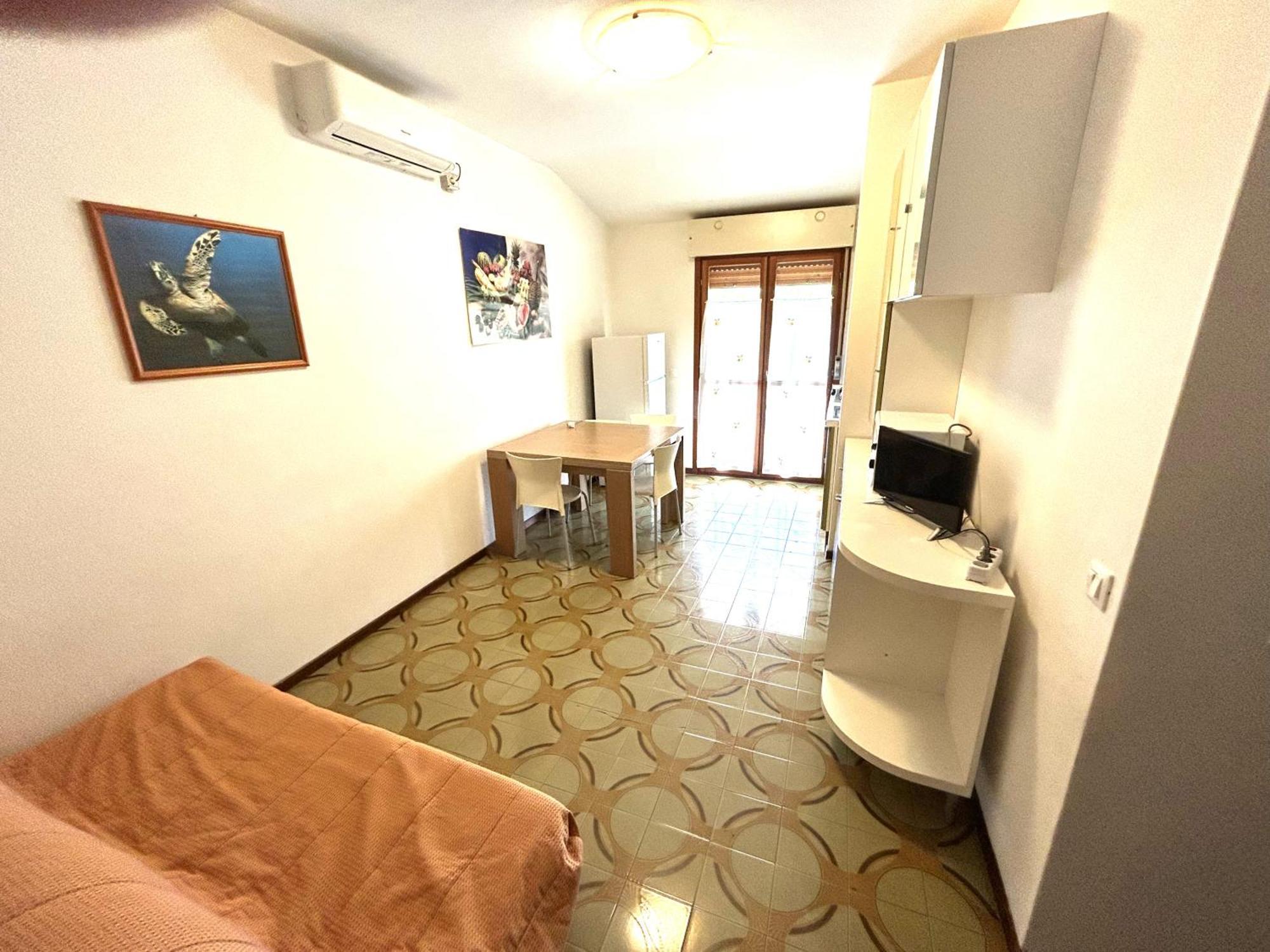 Condominio Simma Giallo E Azzurro *